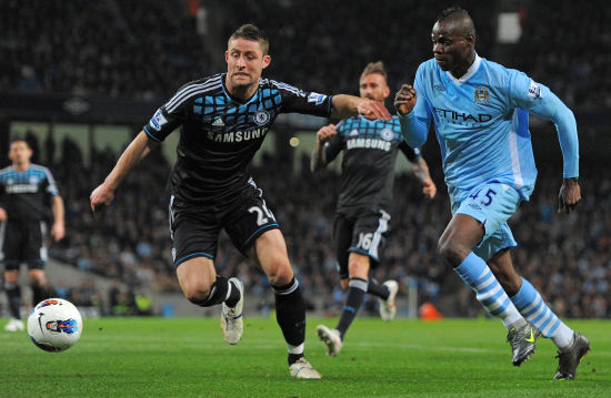 他们利用这 他们利用这